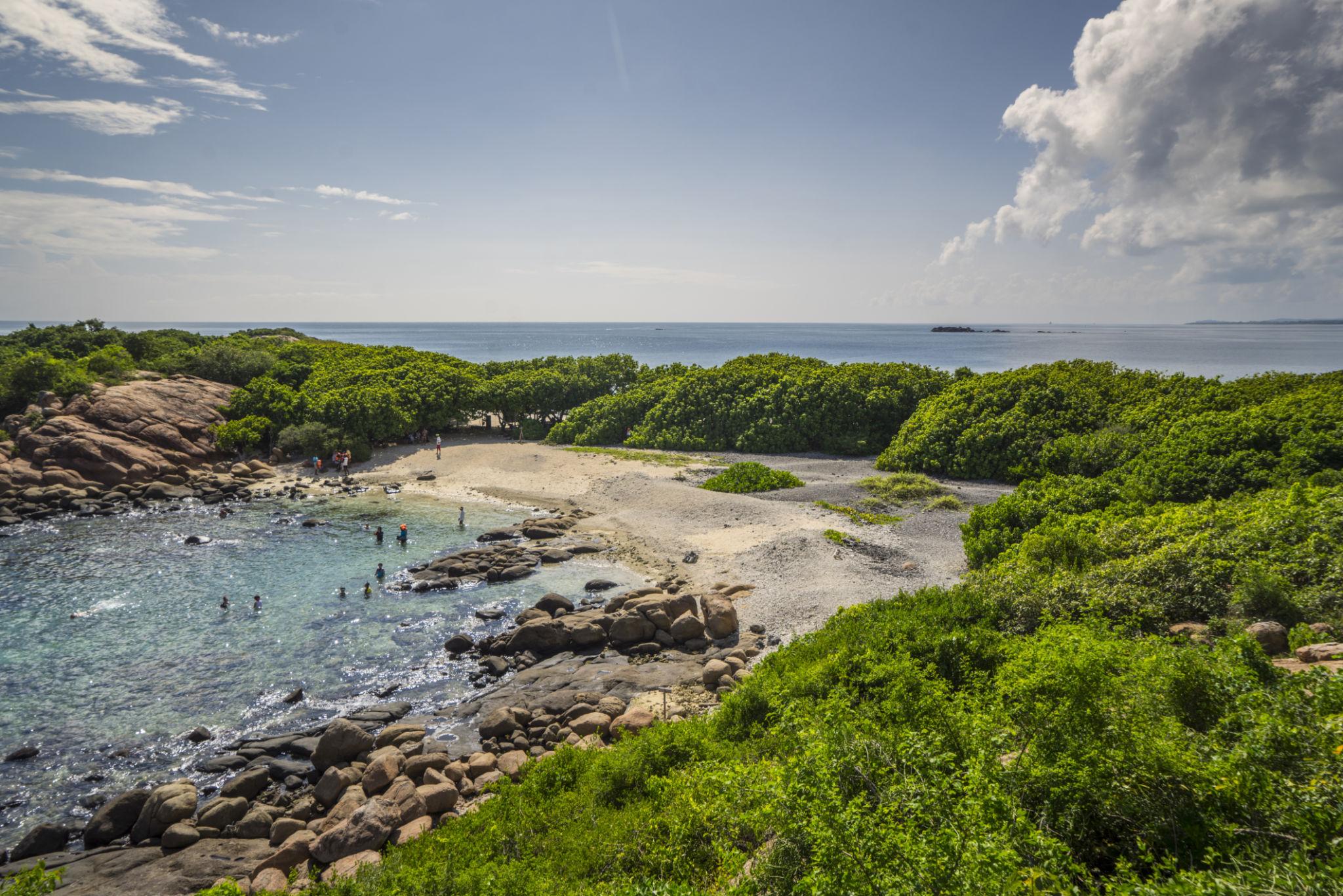 Nilaveli Beach- best Beaches in Sri Lanka